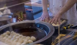 甜水面小哥哥视频爆料者,揭秘网红背后的真实故事